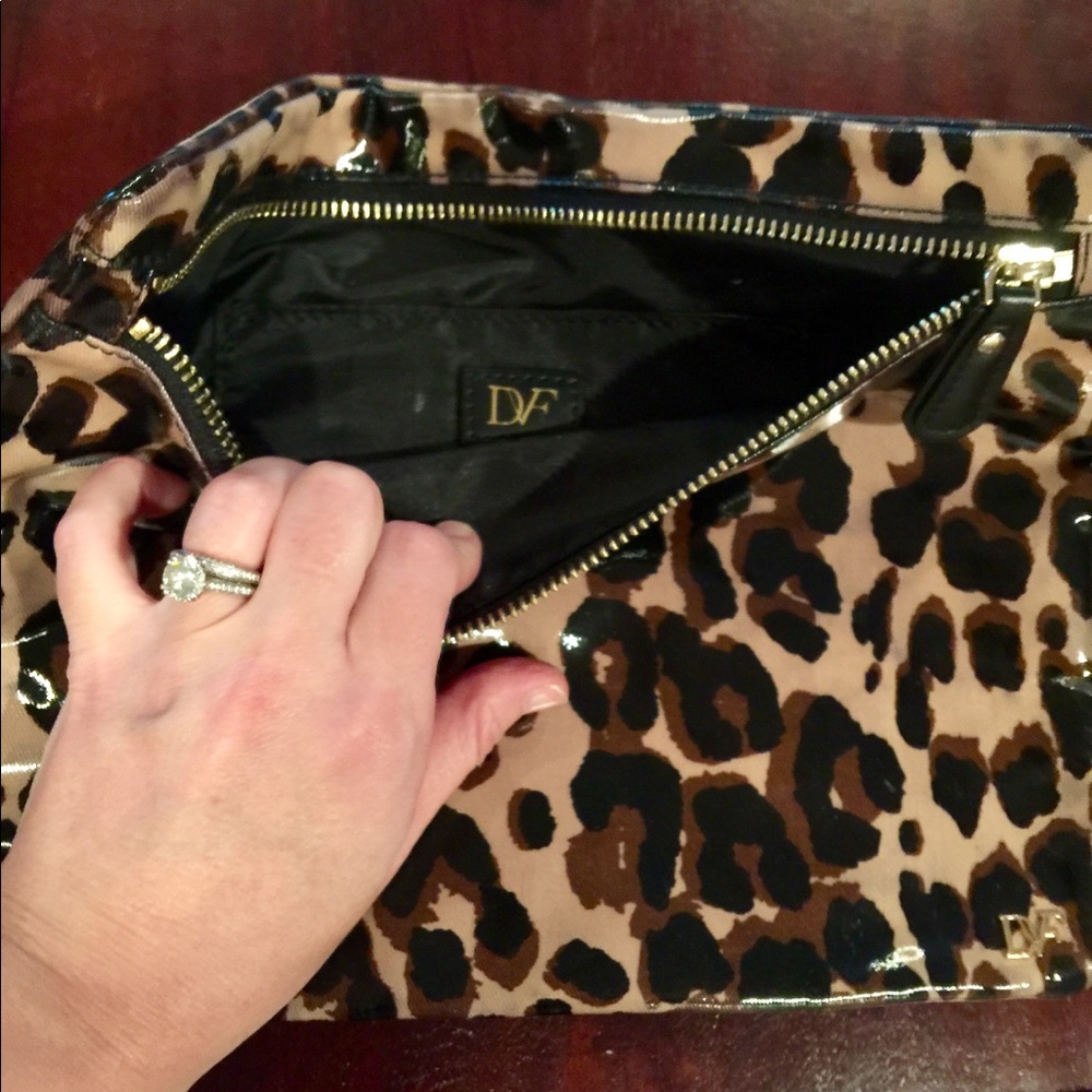 NWOT RARE Diane Von Furstenberg DVF Bag Set Patent